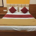 Hotel O Mayur Lodge