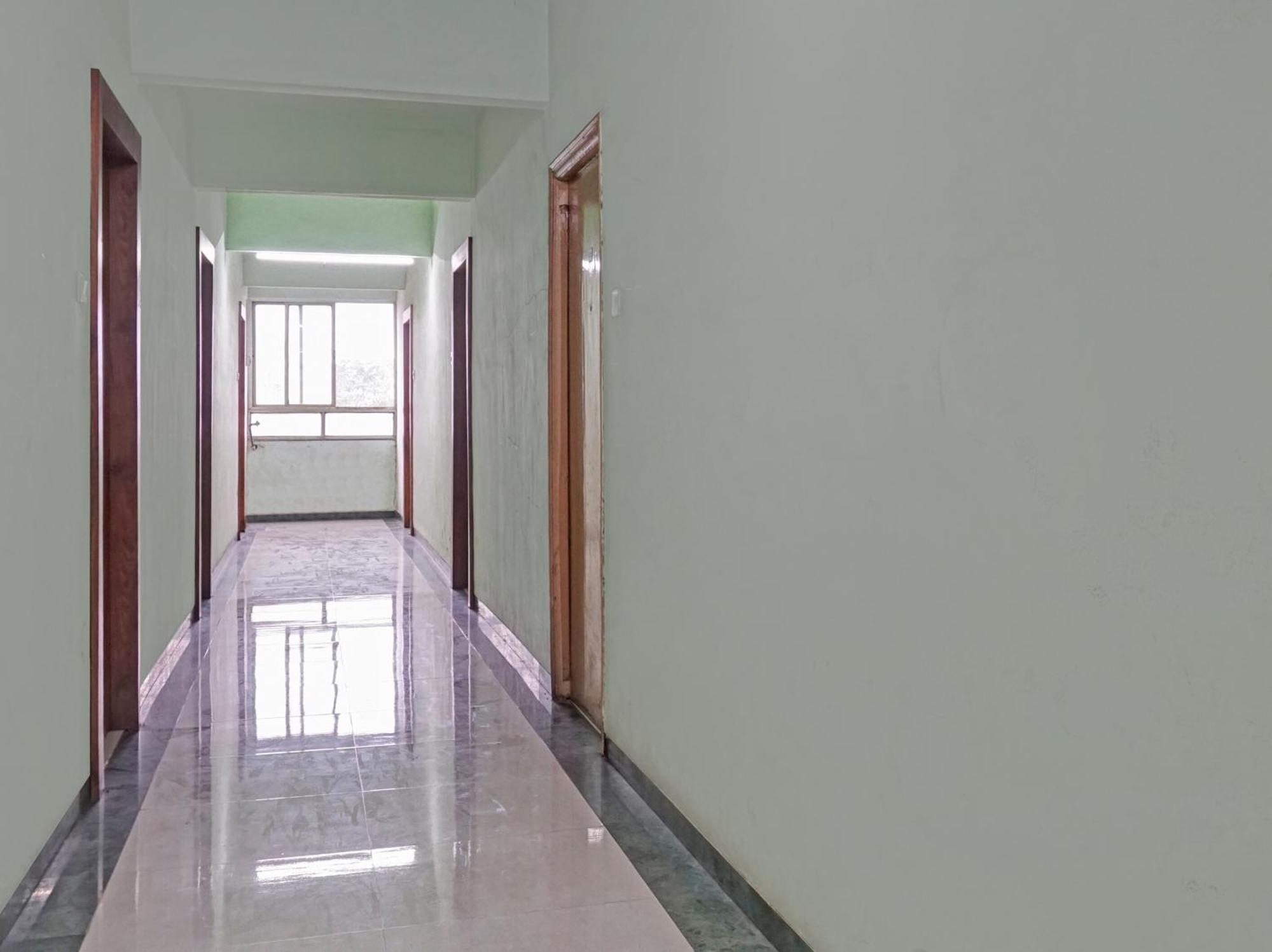 O Mayur Hotel
